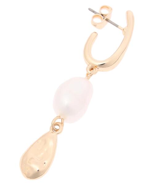 AMERICAN HOLIC（アメリカンホリック）の「変形メタル&ウォーターパールピアス（ピアス（両耳用）・レディース・ゴールド・FREE）」の5枚目の写真