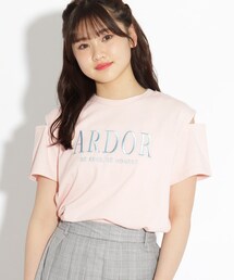 PINK-latte | ショルダーカットガーリー刺繍Tシャツ(Tシャツ/カットソー)