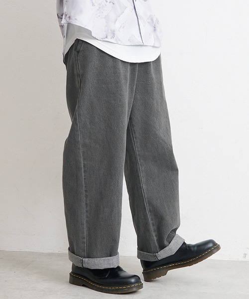 MinoriTY（マイノリティ）の「【MinoriTY】ロールアップワイドデニムパンツ バギーパンツ ストレートデニムパンツ ワイドパンツ メンズ オーバーサイズ スラックスデニム テーパードデニム バギーデニム ストレートパンツ（デニムパンツ・メンズ・インディゴブルー/ブルー/キナリ/ブラック/グレー・M/L/S）」の22枚目の写真