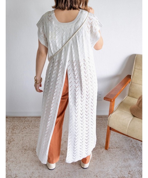 Amourire（アムリール）の「【yumiコラボ】前後２WAY透かし編みニットワンピース（ワンピース・レディース・オフホワイト/ピンク/グリーン/ブラウン/アイボリー・M）」の13枚目の写真