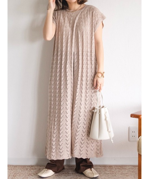 Amourire（アムリール）の「【yumiコラボ】前後２WAY透かし編みニットワンピース（ワンピース・レディース・オフホワイト/ピンク/グリーン/ブラウン/アイボリー・M）」の15枚目の写真