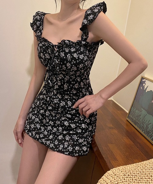 ✧ フレンチガール風 ✧ 小花柄セットアップ水着 ✧ ✧ フレンチガール風 ✧ 小花柄セットアップ水着 ✧