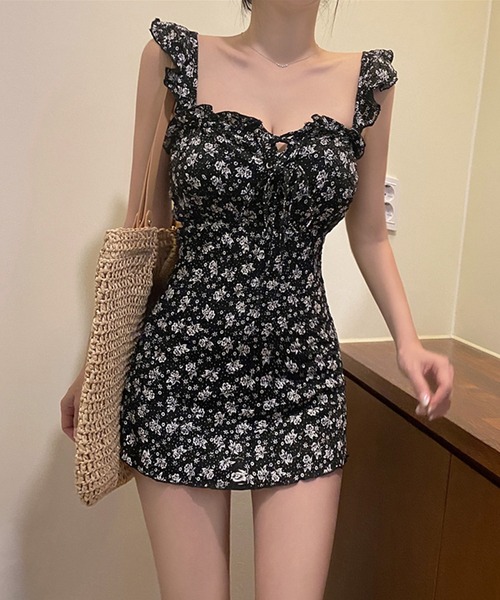 Jasmine Grandiflorum（ジャスミングランディフローラム）の「小花柄フレンチガーリースイムウェア 水着 (SS)（水着・レディース・ブラック・MEDIUM/LARGE/X-LARGE）」の9枚目の写真