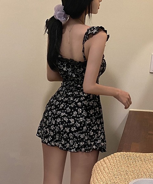 Jasmine Grandiflorum（ジャスミングランディフローラム）の「小花柄フレンチガーリースイムウェア 水着 (SS)（水着・レディース・ブラック・MEDIUM/LARGE/X-LARGE）」の12枚目の写真