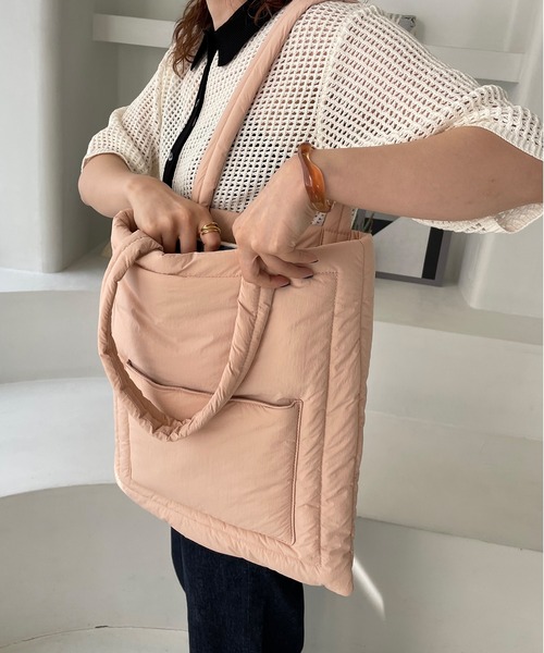 LOWRYS FARM（ローリーズファーム）の「ナカワタトートＢＡＧ　122768（ショルダーバッグ・レディース・ブラック/ピンク・FREE）」の6枚目の写真