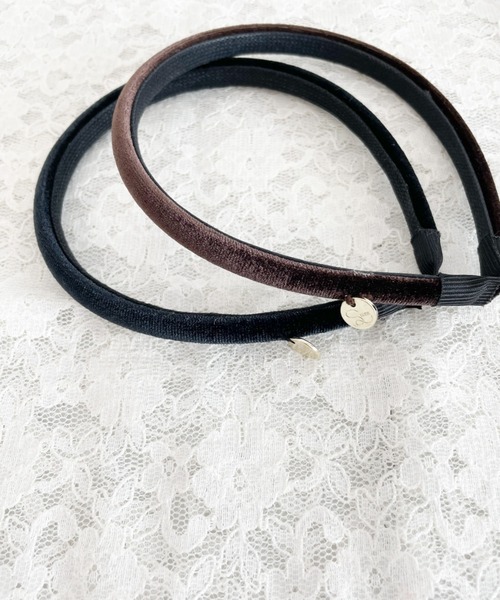 SLURR（スラ―）の「ベロアカチューシャ（カチューシャ・レディース・ブラック/ダークブラウン・FREE）」の3枚目の写真