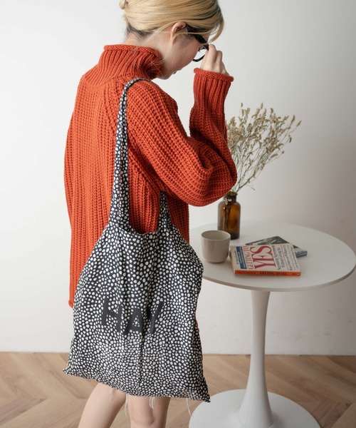 WEGO（ウィゴー）の「WEGO/チャンキータートルBIGセーター（ニット/セーター・レディース・イエロー/ブラック/オレンジ/ライトブラウン/ホワイト・FREE）」の14枚目の写真