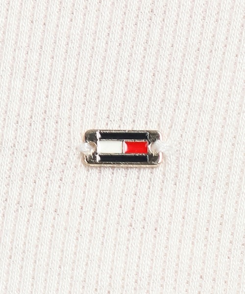 TOMMY HILFIGER(トミーヒルフィガー)の「スリムモデルリブタートルネックプルオーバー(Tシャツ/カットソー・レディース・ホワイト/マルチ・SMALL/MEDIUM/X-SMALL)」の6枚目の写真