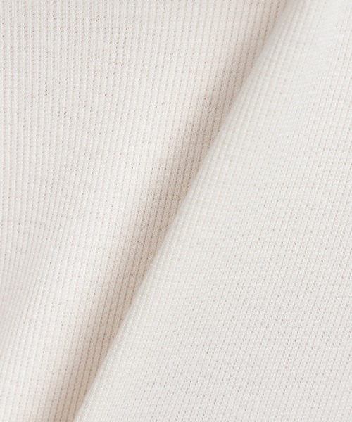 TOMMY HILFIGER(トミーヒルフィガー)の「スリムモデルリブタートルネックプルオーバー(Tシャツ/カットソー・レディース・ホワイト/マルチ・SMALL/MEDIUM/X-SMALL)」の7枚目の写真