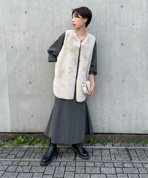 un dix cors（アンディコール）の「ギャザースリーブカットワンピース（ワンピース・レディース・チャコールグレー/ブラック/モカ/グリーン・FREE）」の20枚目の写真