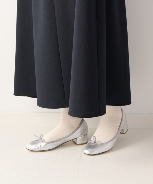 Repetto（レペット）の「CAMILLE , BALLERINA / V511AGM_New Size（パンプス・レディース・シルバー・37.5/35/40/37/35.5/36.5/38.5/34/36/38/39）」の8枚目の写真