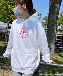 ARTIMATION（アーティメーション）の「【THE MET×ARTIMATION】ＶＥＲＭＥＥＲ　ＨＯＯＤＩＥ（パーカー）」
