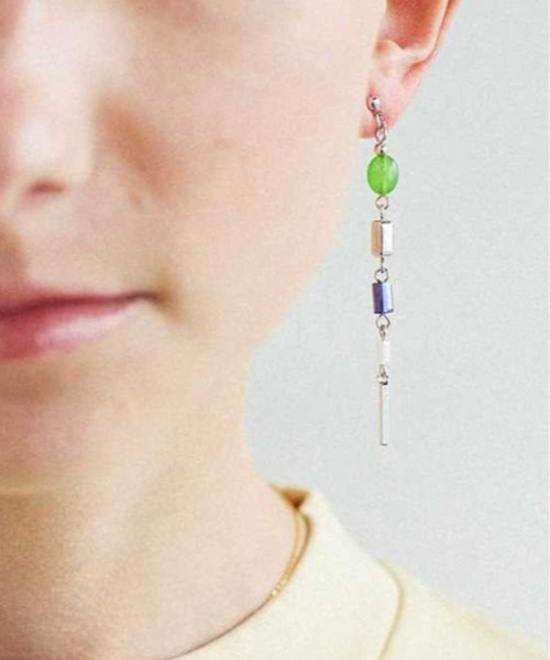 ROOM(-)の「beads playful color pierce(ピアス(両耳用)・レディース・シルバー・FREE)」の1枚目の写真