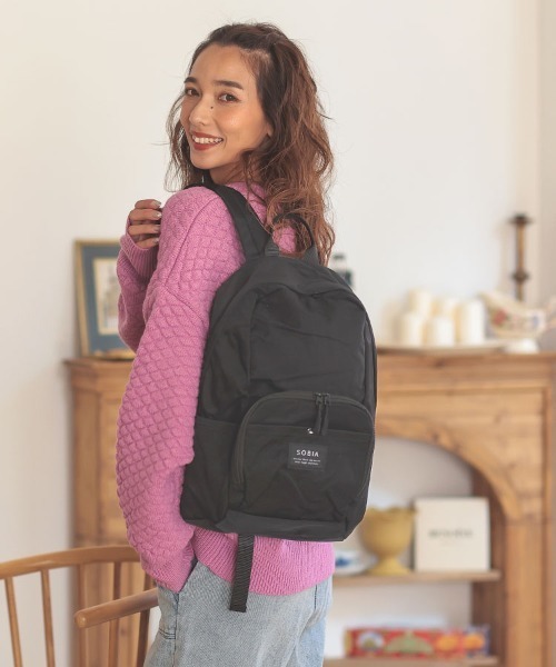 DONOBAN（ドノバン）の「はっ水ナイロンリュック（バックパック/リュック・レディース・ブラック/カーキ/グレー系その他/ラベンダー・F）」の11枚目の写真