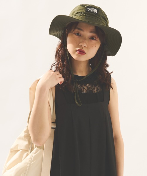 MERLOT(メルロー)の「ハイネックレース切替タンクトップ(タンクトップ・レディース・ブラック/ホワイト・FREE)」の18枚目の写真