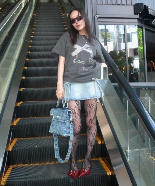 BLONDEY(ブロンディ)の「ヴィンテージライクグラフィックT(Tシャツ/カットソー・レディース・ブルー/レッド/グリーン/ホワイト/グレー/シルバー・FREE)」の8枚目の写真