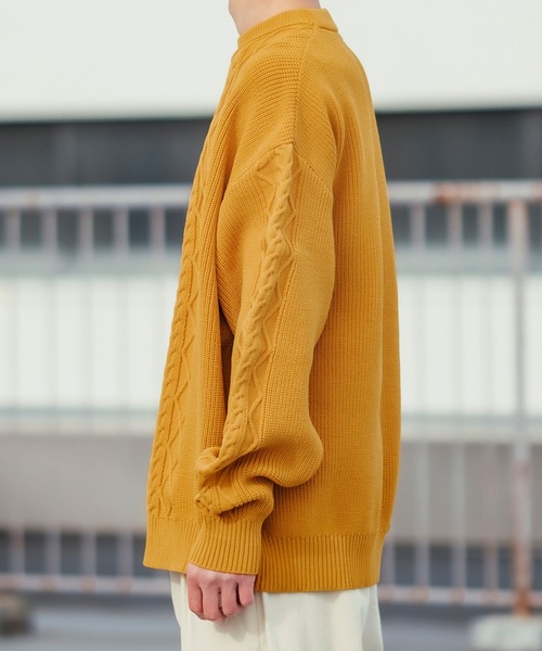 improves（インプローブス）の「【improves】オーバーサイズ ケーブル編み フィッシャーマンズニット（ニット/セーター・メンズ・グレイッシュブルー/マスタード/ブラック/ホワイト/グリーン・MEDIUM/LARGE）」の19枚目の写真