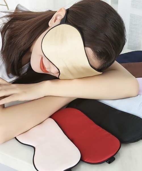 Coo+i（クーイ）の「バンド調節可能大判シルクアイマスク（その他ルームウェア・レディース・ラベンダー/ピンク/シルバー/ブラック/モカ/ターコイズブルー/ブルー/ネイビー/ネイビー×ホワイト・FREE）」の19枚目の写真