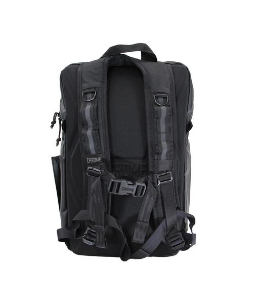 CHROME（クローム）の「［ CHROME / クローム ］ROSTOV 2.0 BACKPACK BKTP_BLACK TARP  / ロストフ 2.0 バックパック ブラックタープ 防水 23L（バックパック/リュック・メンズ・ブラック・FREE）」の3枚目の写真