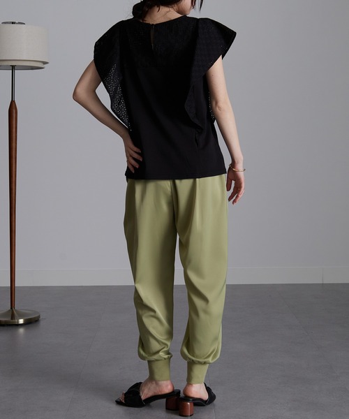 RANAN(ラナン)の「ひんやり!レース使いフリルプルオーバー(Tシャツ/カットソー・レディース・オフホワイト/グリーン系/ブラック・L/LL/M)」の21枚目の写真