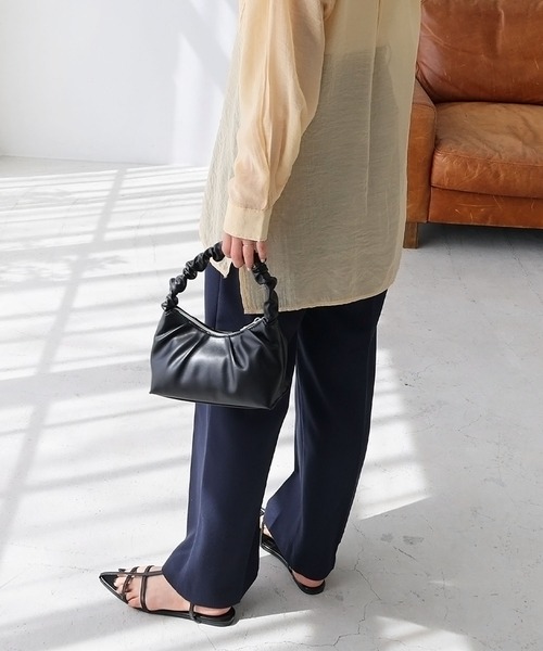 andme（アンドミー）の「ツイルハイウエスト2タックワイドパンツ（スラックス・レディース・ダークベージュ/ネイビー/チャコールグレー/オフホワイト/グレイッシュベージュ/ブラック・L/M）」の22枚目の写真