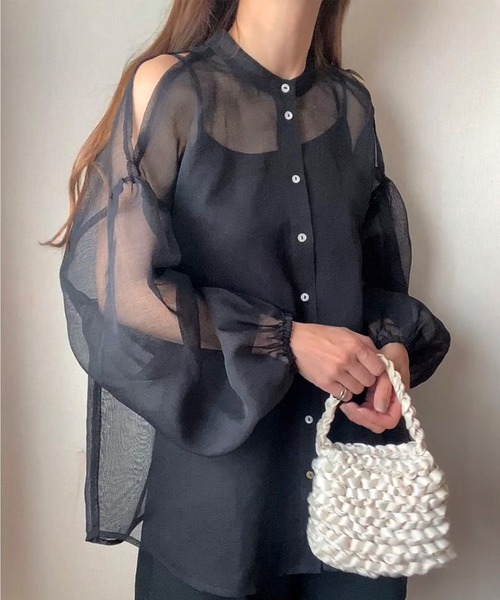 FILLOU(FILLOU)の「シアー肩開きブラウス(シャツ/ブラウス・レディース・ブラック/ブラウン/ベージュ・LARGE/MEDIUM/X-LARGE)」の11枚目の写真