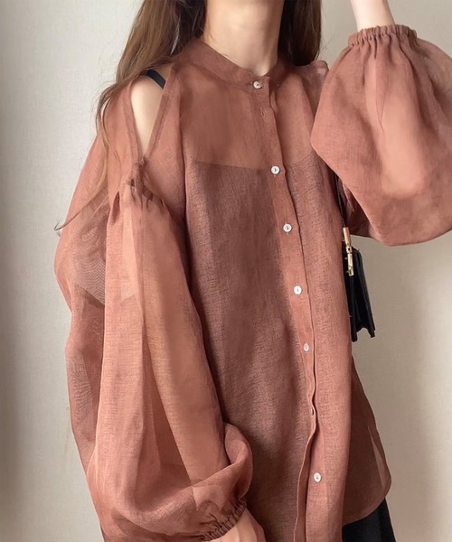 FILLOU(FILLOU)の「シアー肩開きブラウス(シャツ/ブラウス・レディース・ブラック/ブラウン/ベージュ・LARGE/MEDIUM/X-LARGE)」の15枚目の写真