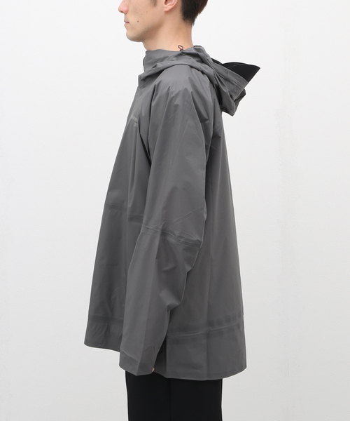 KLATTERMUSEN(クレッタルムーセン)の「KLATTERMUSEN / クレッタルムーセン Fjorgyn Anorak 10600U81(マウンテンパーカー・メンズ・グレー・MEDIUM/LARGE)」の11枚目の写真