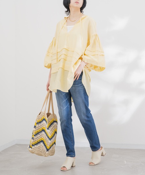 KATHARINE ROSS（キャサリンロス）の「【KATHARINE ROSS】レーヨンタックシアーブラウス（シャツ/ブラウス・レディース・イエロー/パープル・MEDIUM）」の3枚目の写真