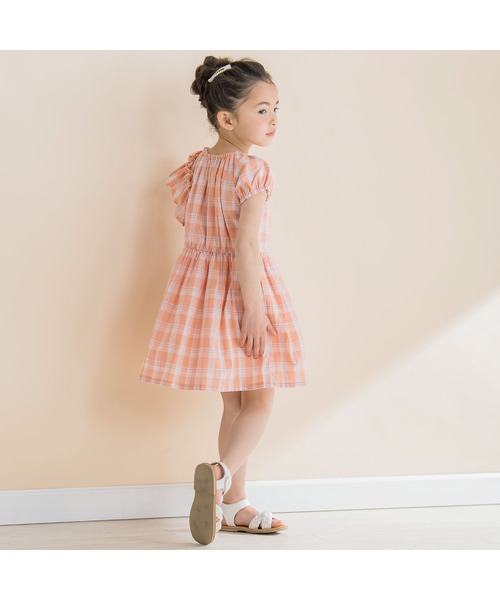 Noeil aime BeBe(ノイユエイムベベ)の「Noeil aime BeBe/サマーチェック肩フリルワンピース(80~130cm)(ワンピース・キッズ・オレンジ系その他/ブルー系その他・90/100/110/120/130/80)」の6枚目の写真