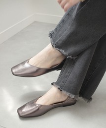 【2026AW再販】軽量スクエアトゥVカットフラットパンプス