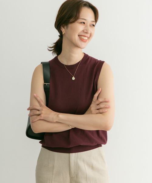 URBAN RESEARCH DOORS（アーバンリサーチドアーズ）の「ハイツイストコットンノースリーブKNIT（ニット/セーター・レディース・ブラック/ブラウン/ブルー・MEDIUM）」の7枚目の写真