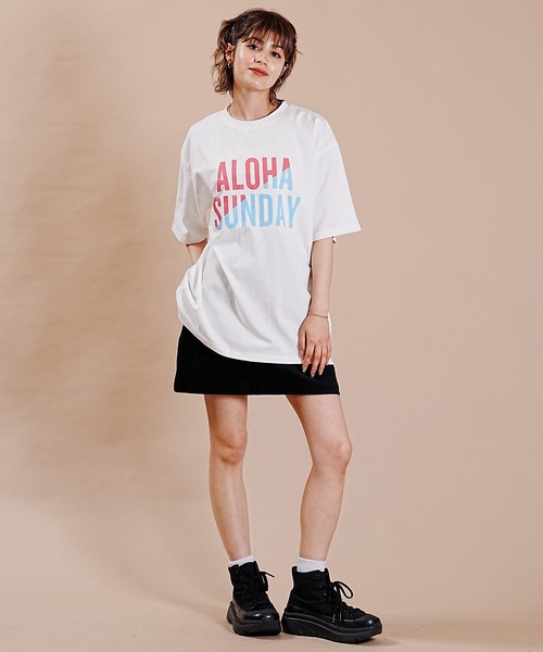 ALOHA SUNDAY（アロハサンデー）の「【ムラサキスポーツ別注】ALOHA SUNDAY/アロハサンデー デザインTシャツ AS-MS-005（Tシャツ/カットソー・レディース・ホワイト/ブラック・M/L）」の5枚目の写真