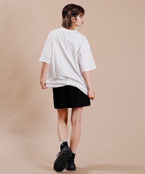 ALOHA SUNDAY（アロハサンデー）の「【ムラサキスポーツ別注】ALOHA SUNDAY/アロハサンデー デザインTシャツ AS-MS-005（Tシャツ/カットソー・レディース・ホワイト/ブラック・M/L）」の6枚目の写真