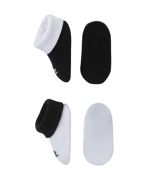 NIKE（ナイキ）の「ナイキ ベビー ブーティー (2足) / NikeBaby (0-6M) Booties (2 Pairs)（ソックス/靴下・キッズ・ブラック/グレー・65）」の3枚目の写真