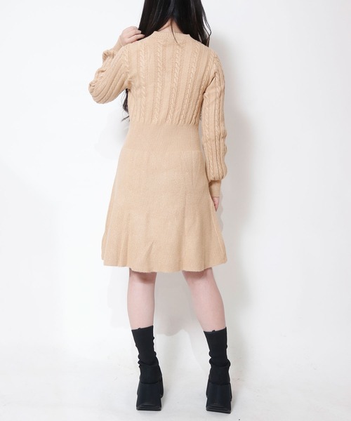 NinaetLina（ニナエリナ）の「ニットワンピース（ワンピース・レディース・モカ/ワインレッド/アイボリー/ブラック・FREE）」の20枚目の写真