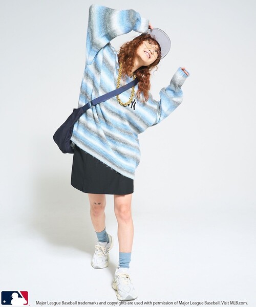 PUBLUX（パブリュクス）の「MLBロゴナイロンショルダーバッグ　限定展開（ショルダーバッグ・レディース・ブラック/オフホワイト/ネイビー・ﾌﾘ-）」の7枚目の写真