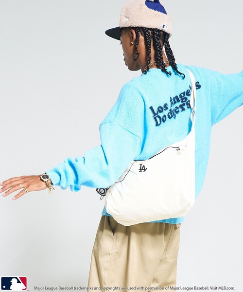 PUBLUX（パブリュクス）の「MLBロゴナイロンショルダーバッグ　限定展開（ショルダーバッグ・レディース・ブラック/オフホワイト/ネイビー・ﾌﾘ-）」の10枚目の写真