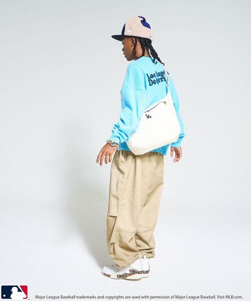 PUBLUX（パブリュクス）の「MLBロゴナイロンショルダーバッグ　限定展開（ショルダーバッグ・レディース・ブラック/オフホワイト/ネイビー・ﾌﾘ-）」の13枚目の写真