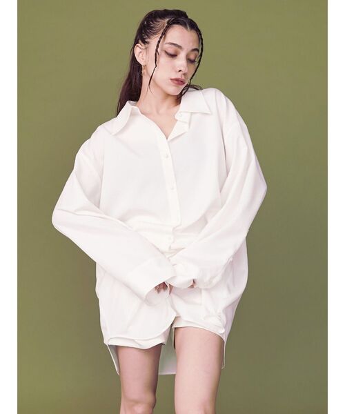 EVRIS（エヴリス）の「ワイドスリーブBIGシャツ（シャツ/ブラウス・レディース・カーキ/ベージュ/ホワイト・FREE）」の4枚目の写真