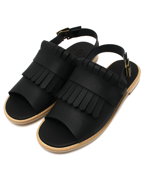 Kastane(カスタネ)の「【Kastane】フリンジサンダル(サンダル・レディース・ブラック/ブラウン/ベージュ・38/37/36)」の2枚目の写真