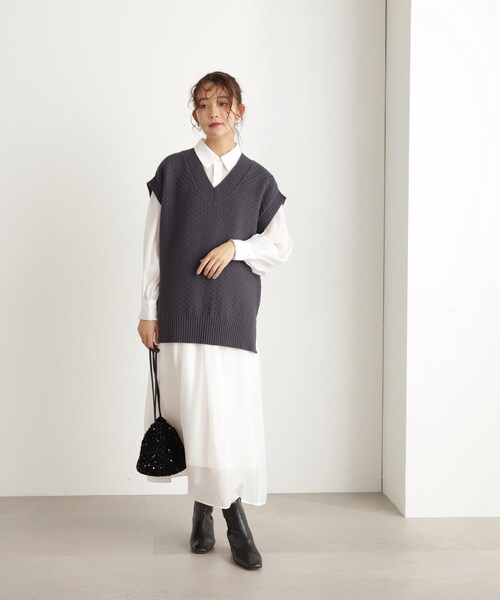 N.(N. Natural Beauty Basic)(エヌエヌナチュラルビューティーベーシック)の「◆ギャザーフラップシャツワンピース(シャツワンピース・レディース・ブラック/オフホワイト・MEDIUM)」の22枚目の写真