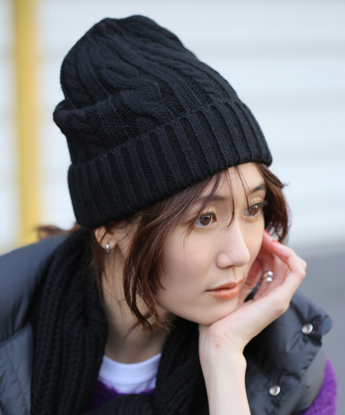 JOURNAL STANDARD relume（ジャーナルスタンダード　レリューム）の「【HTS / エイチティーエス】CABLE WATCH CAP：キャップ（ニットキャップ/ビーニー・レディース・ブルー/ブラック/ホワイト×ホワイト/ベージュ系その他・FREE）」の5枚目の写真