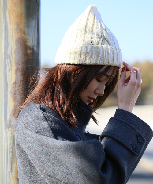 JOURNAL STANDARD relume（ジャーナルスタンダード　レリューム）の「【HTS / エイチティーエス】CABLE WATCH CAP：キャップ（ニットキャップ/ビーニー・レディース・ブルー/ブラック/ホワイト×ホワイト/ベージュ系その他・FREE）」の11枚目の写真
