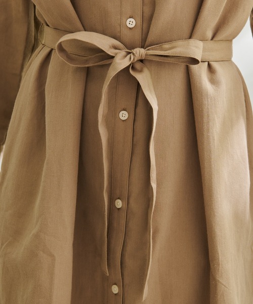 Arnold Palmer（アーノルドパーマー）の「ソフトコーデュロイ シャツ ワンピース（シャツワンピース・レディース・ベージュ/ブルー・S/L/M）」の5枚目の写真