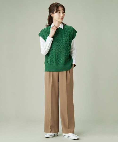 Pitta Re:)（ピッタリ）の「ラムウール混 ケーブルニットベスト（ベスト・レディース・グリーン/モカ/チャコール・L/M）」の19枚目の写真