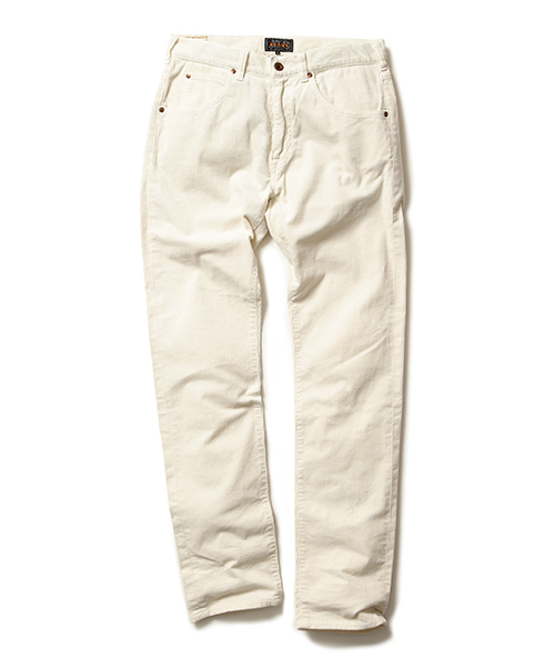 BEAMS PLUS（ビームスプラス）の「BEAMS PLUS / コーデュロイ スリム5ポケットパンツ（その他パンツ・メンズ・オフホワイト/ネイビー/グレー/ライトブラウン・SMALL/MEDIUM/LARGE/X-SMALL/X-LARGE）」の2枚目の写真