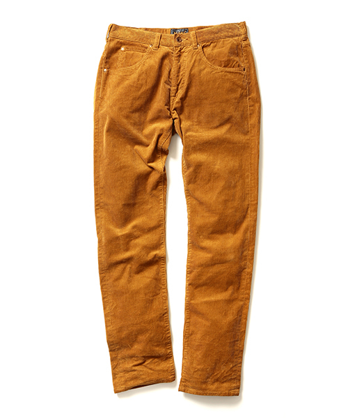 BEAMS PLUS（ビームスプラス）の「BEAMS PLUS / コーデュロイ スリム5ポケットパンツ（その他パンツ・メンズ・オフホワイト/ネイビー/グレー/ライトブラウン・SMALL/MEDIUM/LARGE/X-SMALL/X-LARGE）」の4枚目の写真