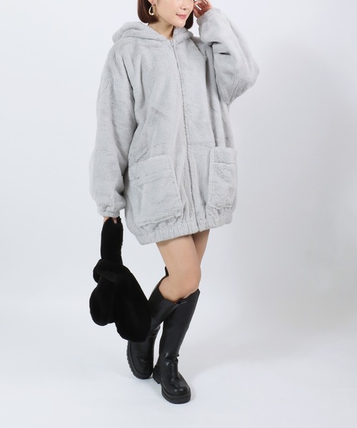 Salong hameu(サロン ハミュー)の「フェイクファー ジップアップパーカー ジャケットブルゾン レディース/ファーコート(ブルゾン・レディース・ベージュ/モカ/ブラック/グレー/ダークブラウン・L/M)」の13枚目の写真