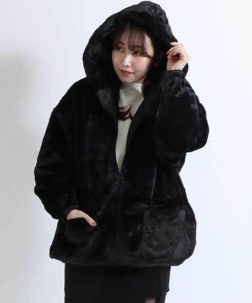 Salong hameu(サロン ハミュー)の「フェイクファー ジップアップパーカー ジャケットブルゾン レディース/ファーコート(ブルゾン・レディース・ベージュ/モカ/ブラック/グレー/ダークブラウン・L/M)」の22枚目の写真